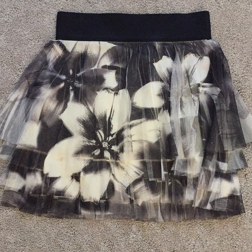 Floral skirt size small